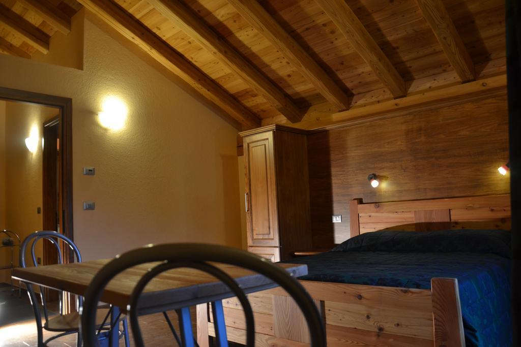Village Paradis Roisan Habitación foto