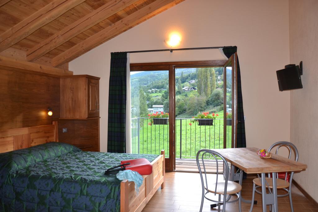 Village Paradis Roisan Habitación foto